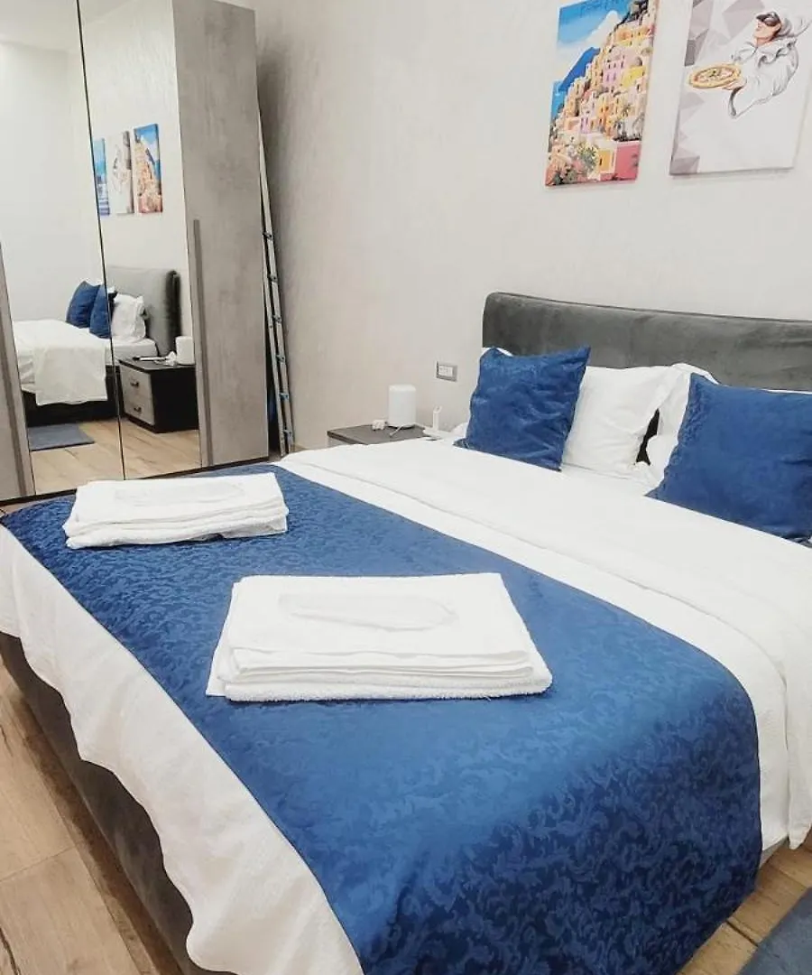 Luxury Napoli Style Apartment 0*, Naples Italy
